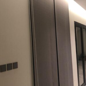 ستائر رول "بلاك آوت"  للمكاتب