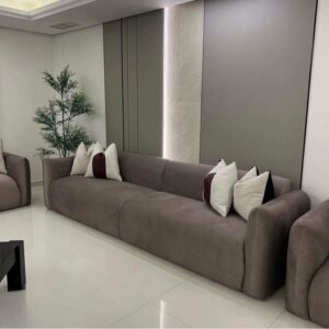 أريكة مودرن بتصميم مستقيم